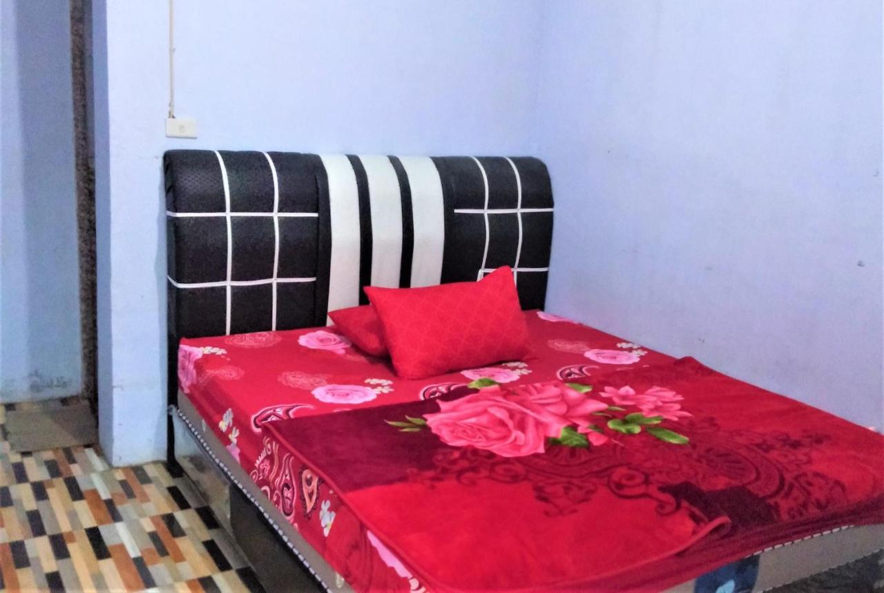 Penginapan Puncak Dp Berastagi Exterior photo